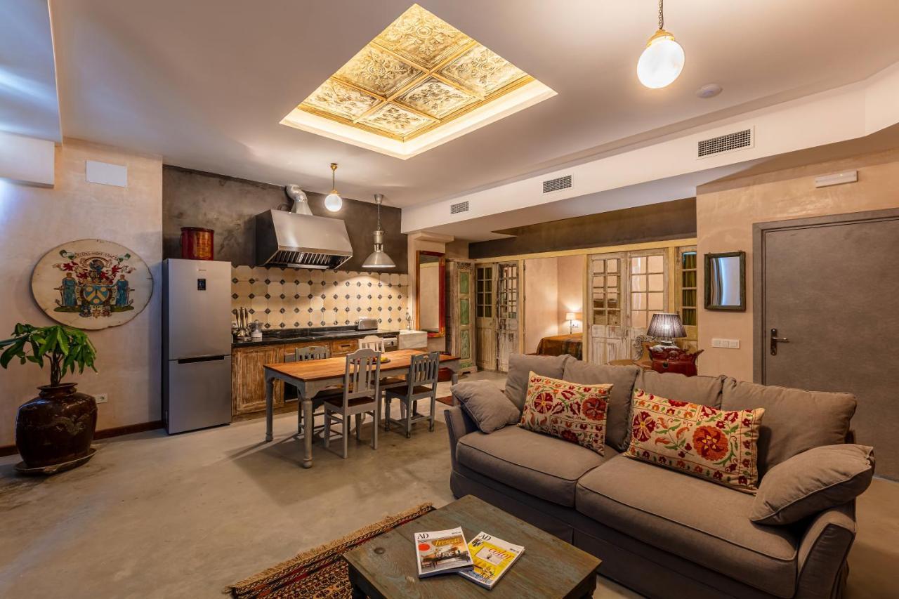 Aparthotel Bombayarte *